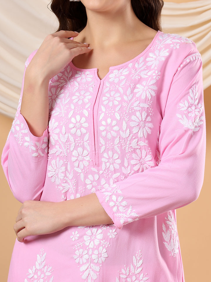 Jahnvi Chikankari Rayon Straight Kurta