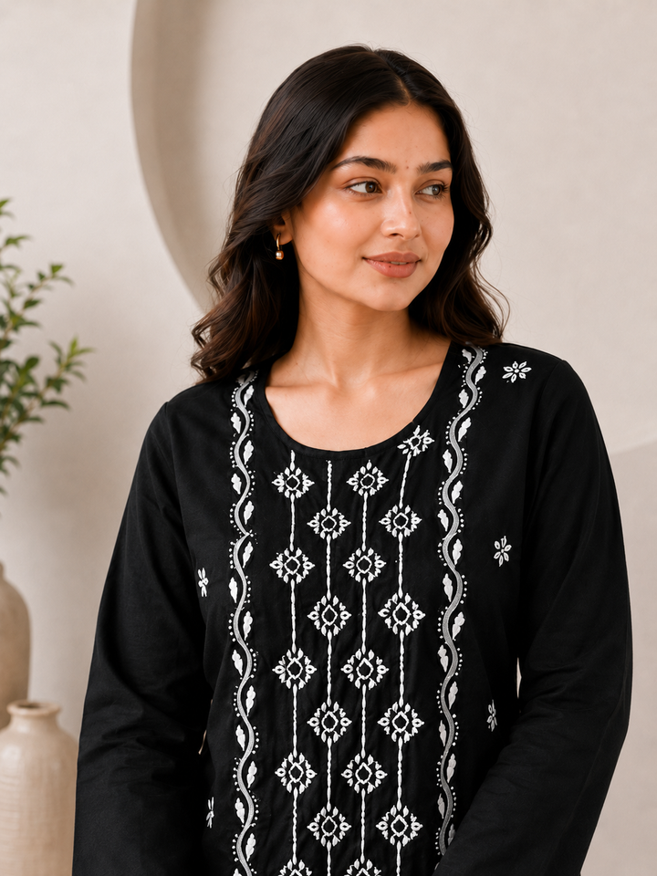 Parul Cotton Chikankari Straight Kurta