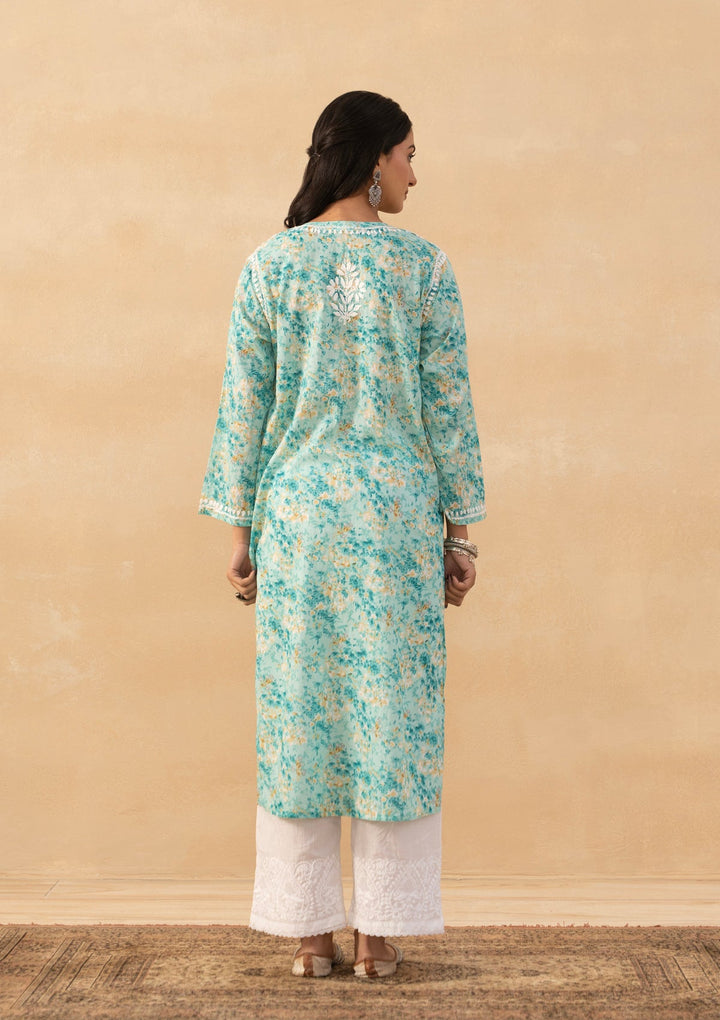 Amaira Mulmul Chikankari Straight Kurta