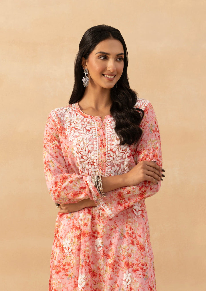 Amaira Mulmul Chikankari Straight Kurta