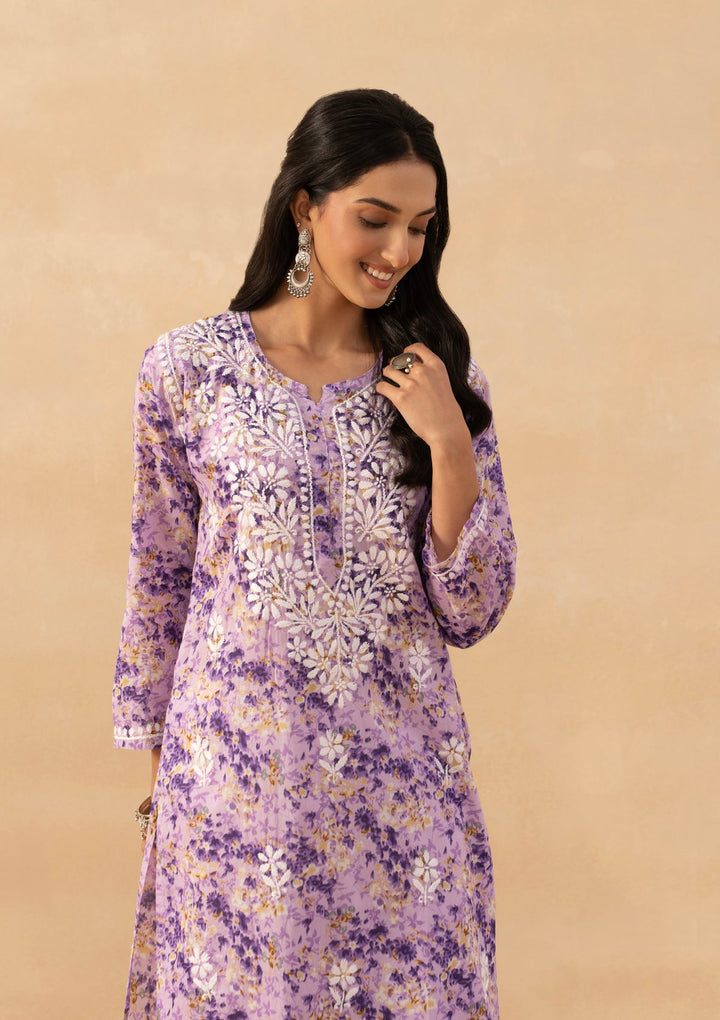 Amaira Mulmul Chikankari Straight Kurta