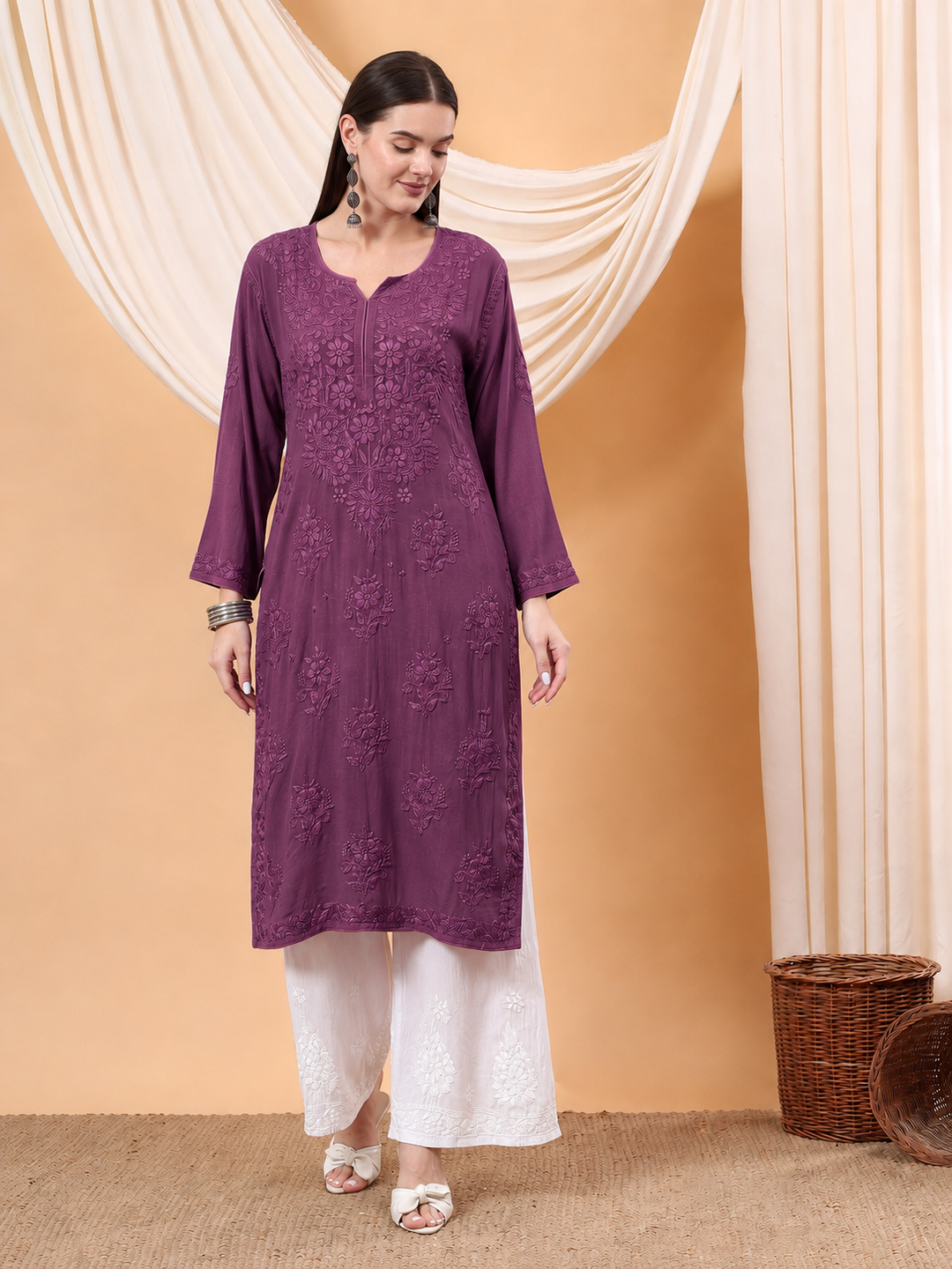Heer Chikankari Modal Straight Kurta