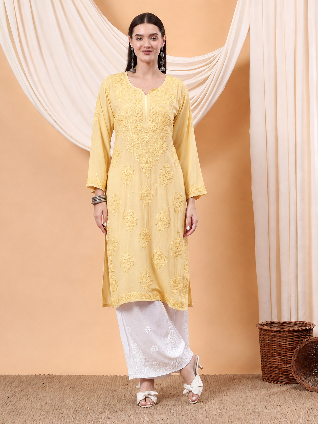 Heer Chikankari Modal Straight Kurta