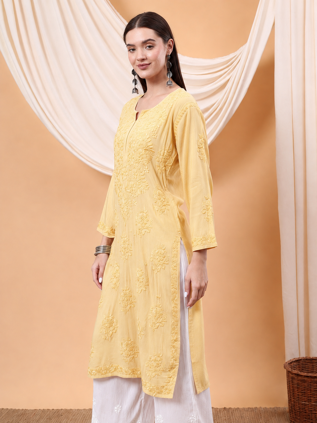 Heer Chikankari Modal Straight Kurta