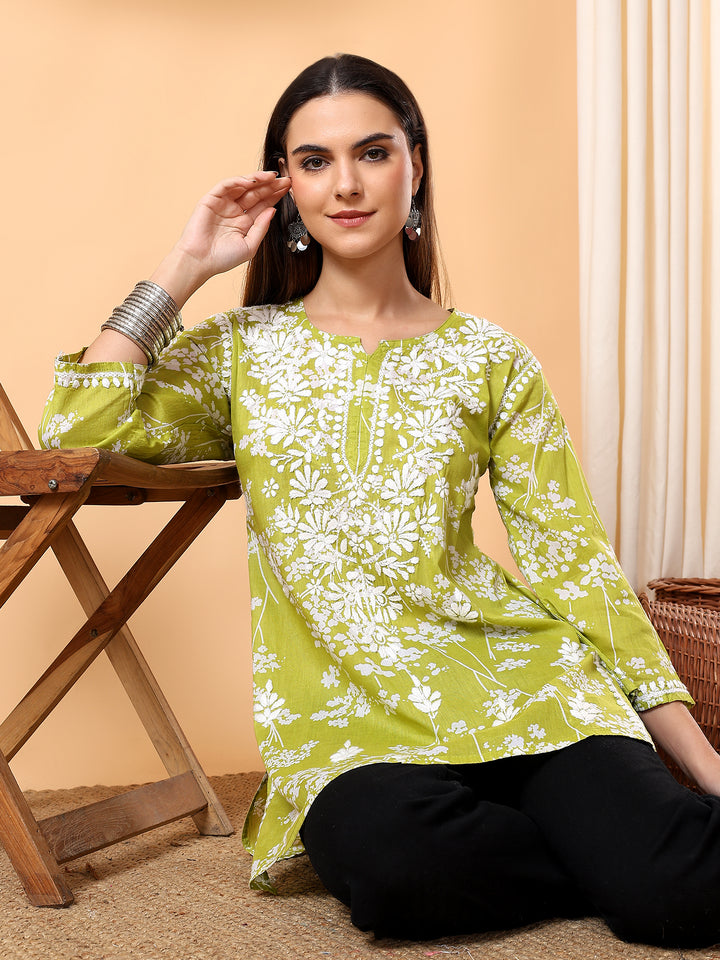 Zeba Chikankari Mulmul Short Kurti