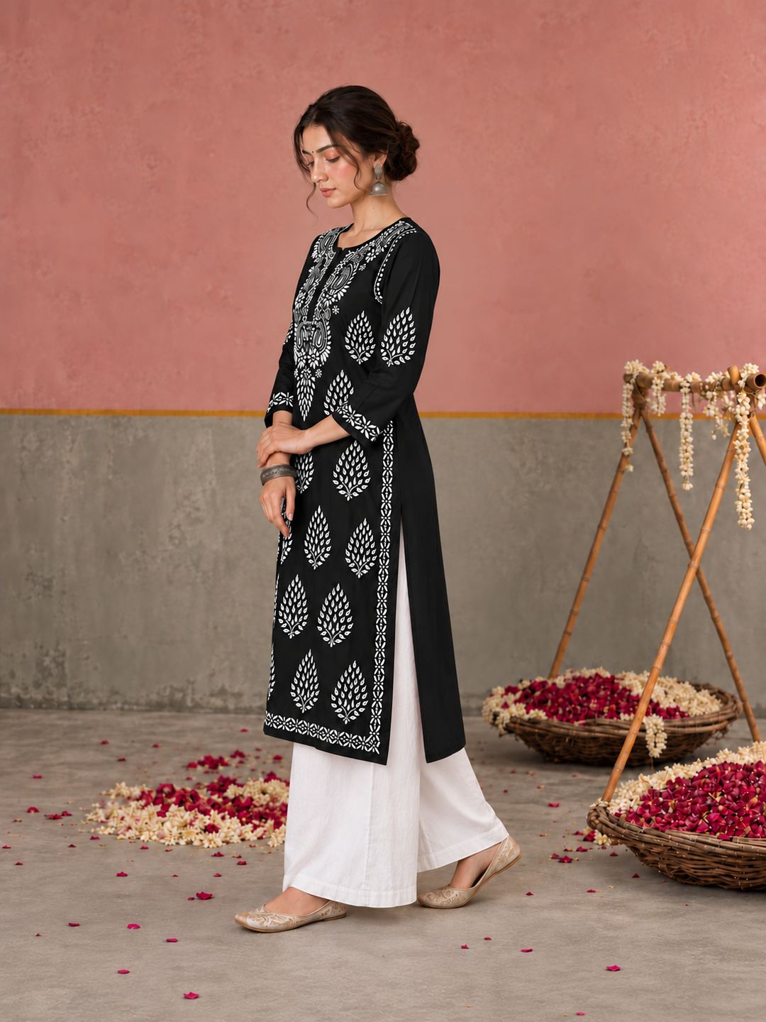 Nazm Chikankari Rayon Straight Kurta