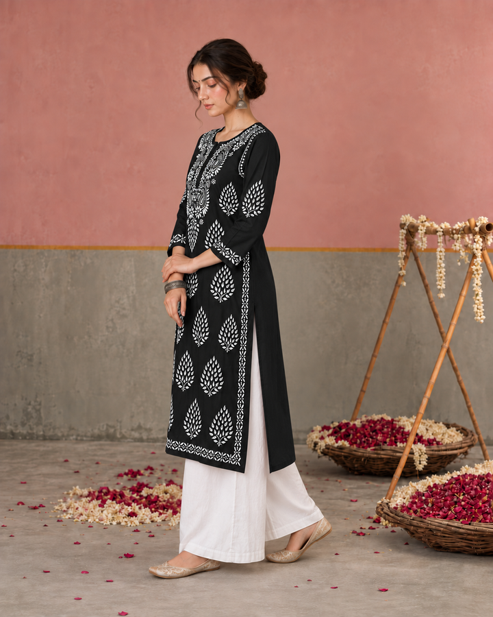 Nazm Chikankari Rayon Straight Kurta
