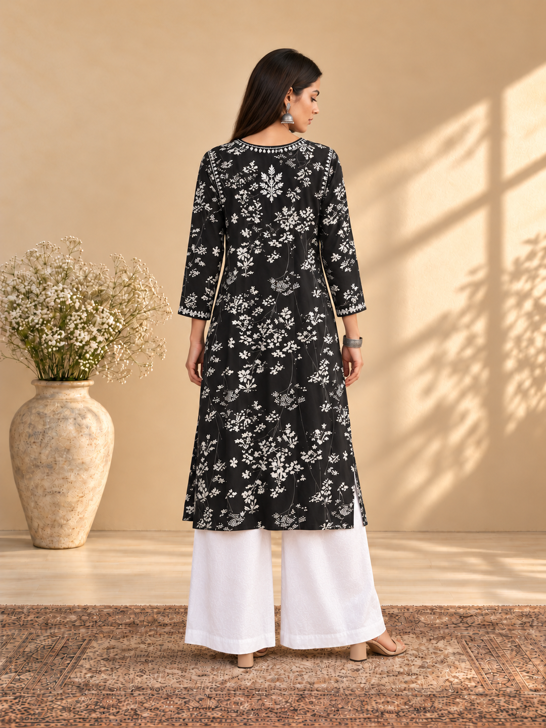 Zainab Chikankari Mulmul Straight Kurta