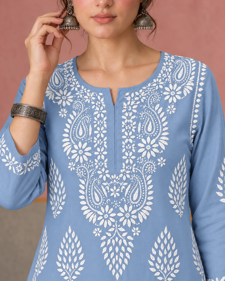 Nazm Chikankari Rayon Straight Kurta
