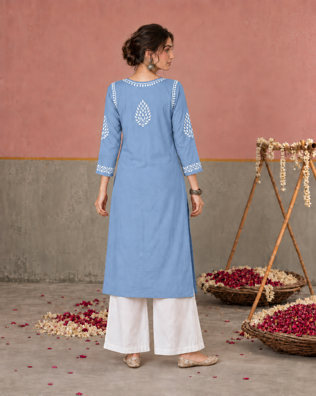 Nazm Chikankari Rayon Straight Kurta