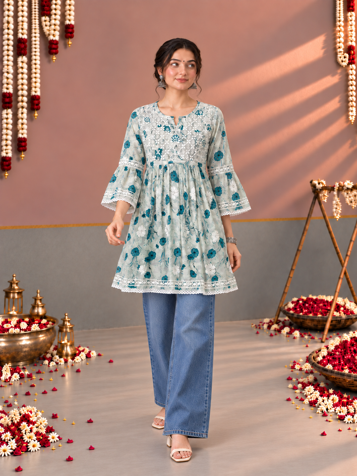 Dhara Mulmul Chikankari Printed Short Gown