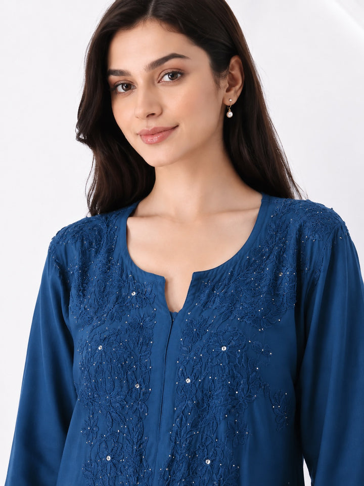 Falaq Chikankari Rayon Mukaish Straight Kurta
