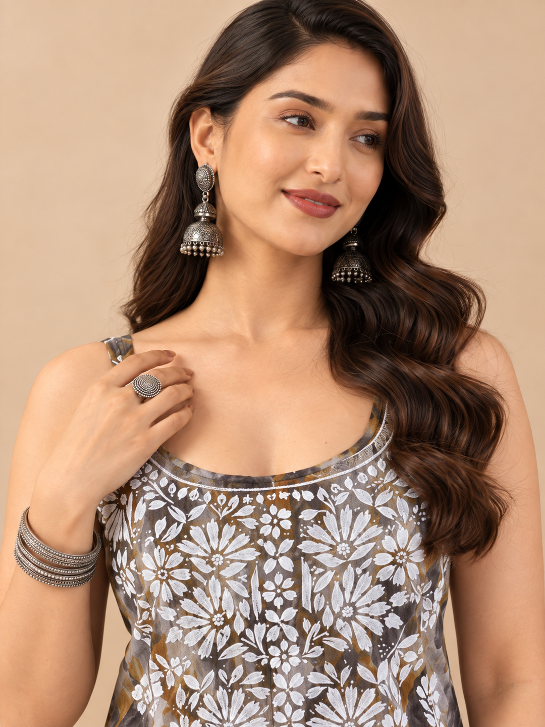 Chitra Mulmul Chikankari Strappy Straight Kurta