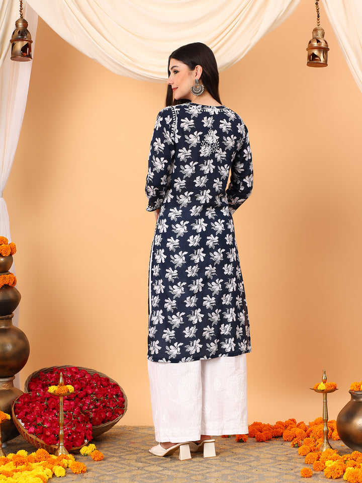 Kiara Mulmul Chikankari Straight Kurta