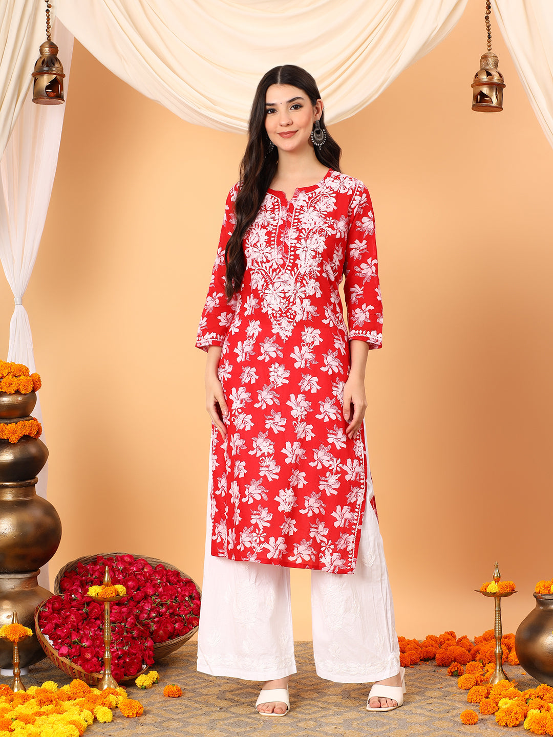 Kiara Mulmul Chikankari Straight Kurta