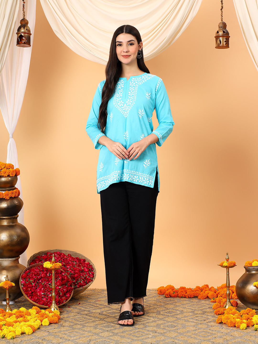 Maahi Chikankari Short Cotton Kurti