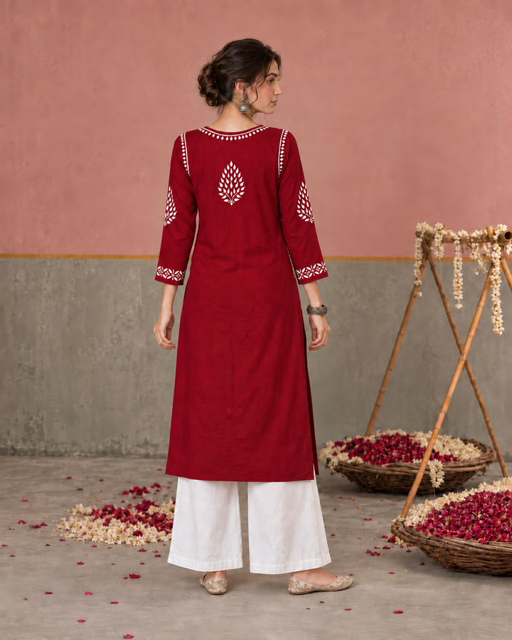 Nazm Chikankari Rayon Straight Kurta