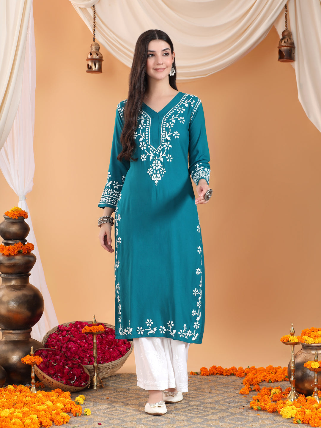 Maya Chikankari Rayon V-neck Straight Kurta