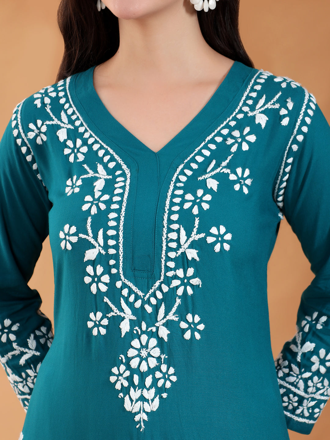 Maya Chikankari Rayon V-neck Straight Kurta