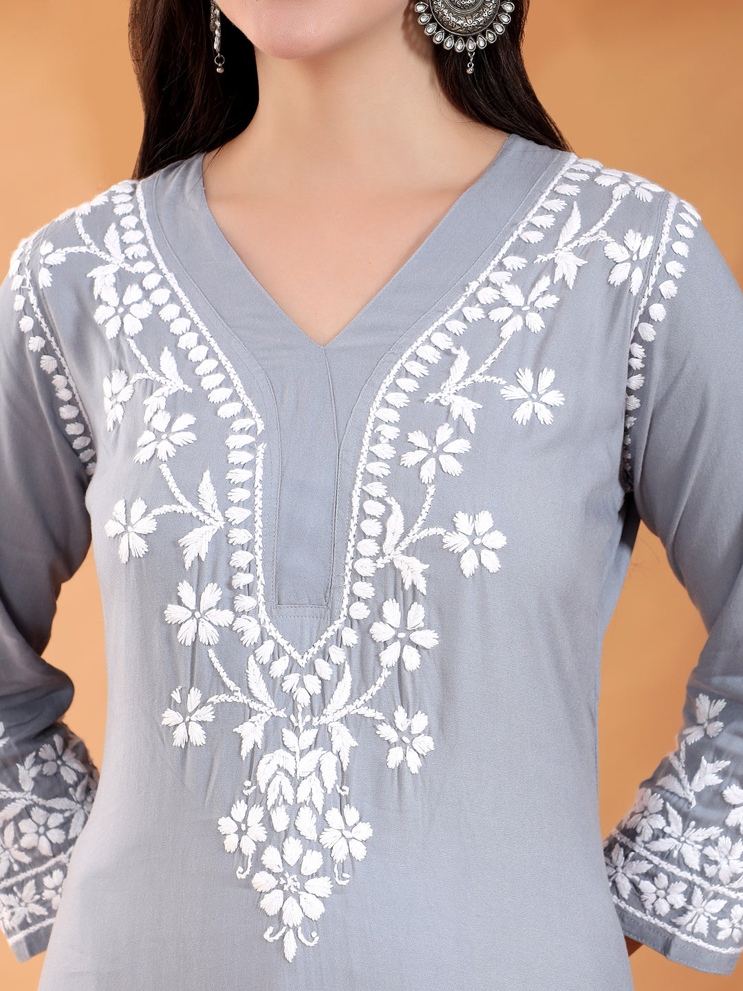 Maya Chikankari Rayon V-neck Straight Kurta