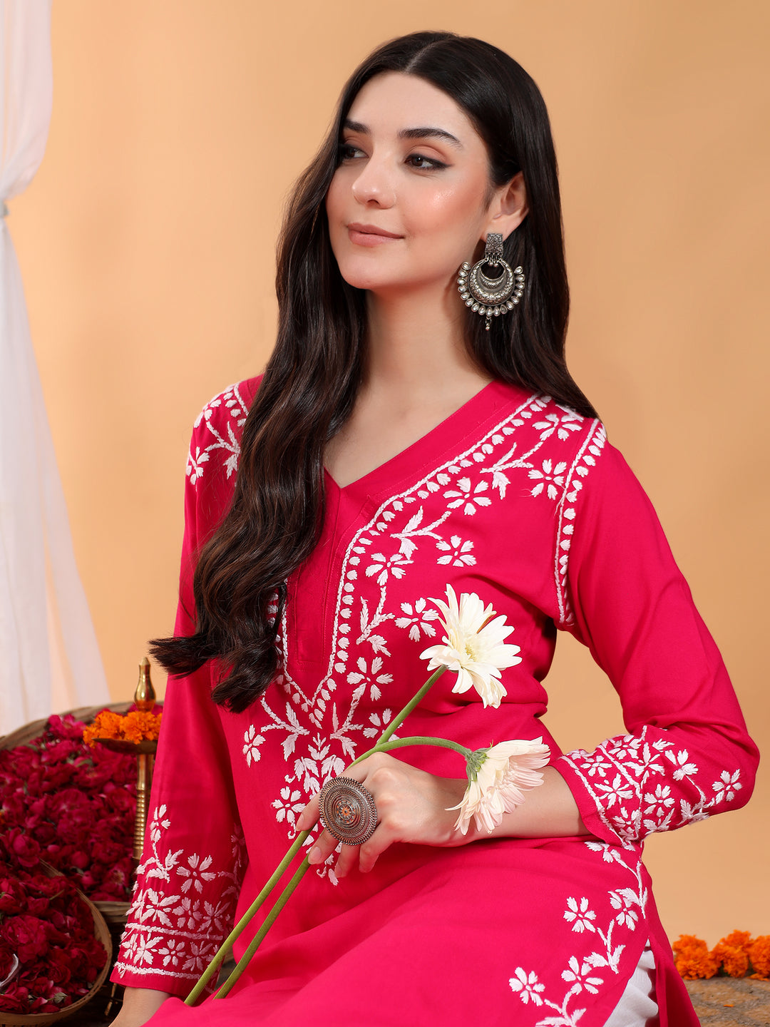 Maya Chikankari Rayon V-neck Straight Kurta