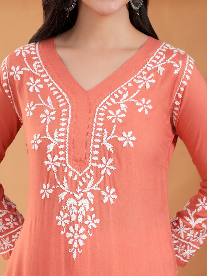 Maya Chikankari Rayon V-neck Straight Kurta