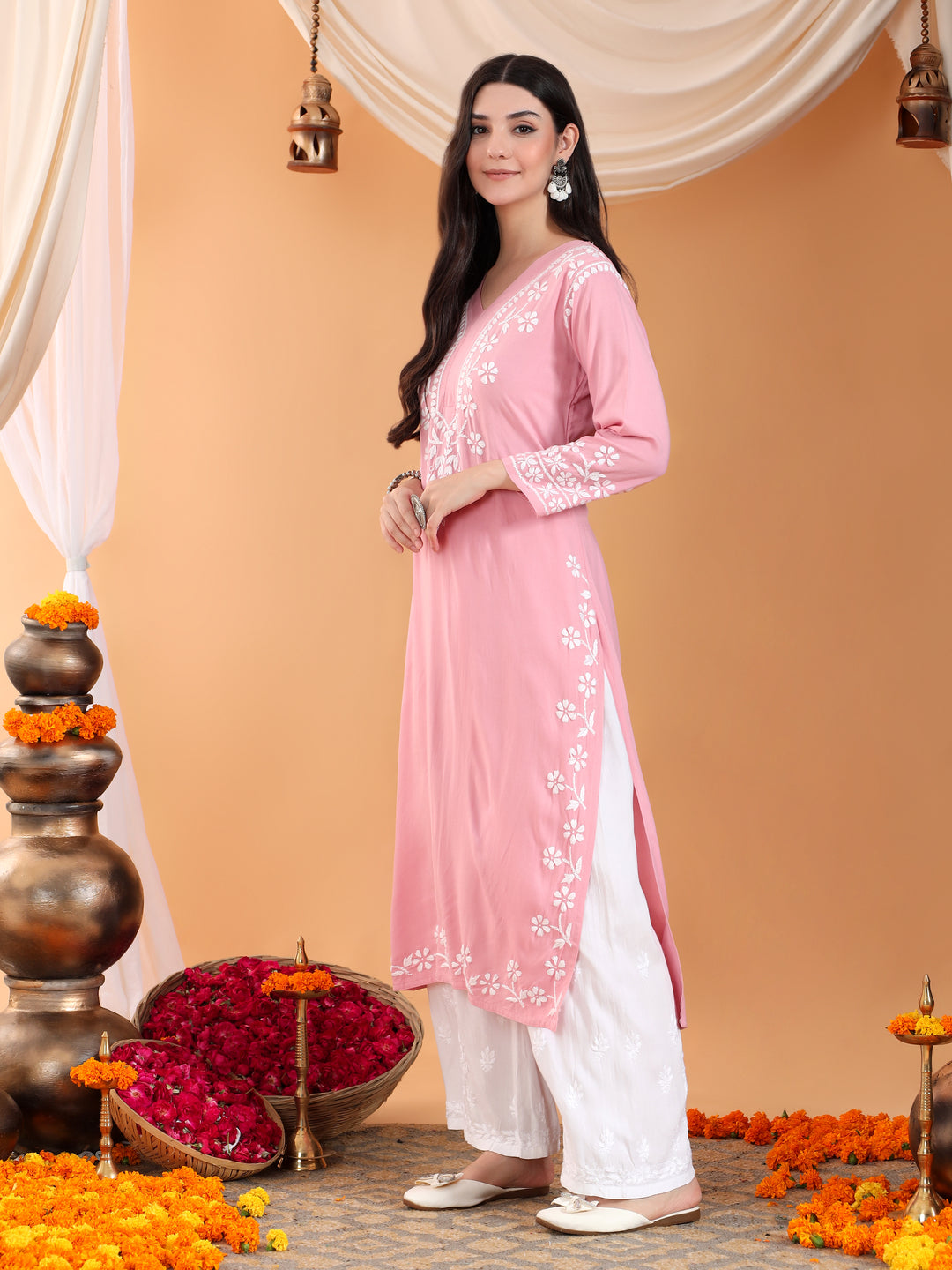 Maya Chikankari Rayon V-neck Straight Kurta