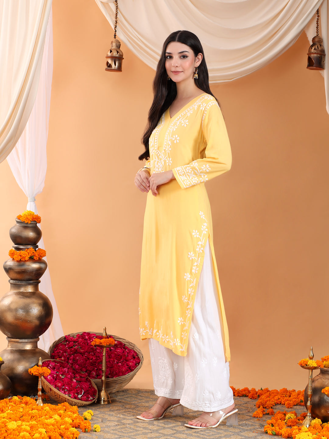 Maya Chikankari Rayon V-neck Straight Kurta