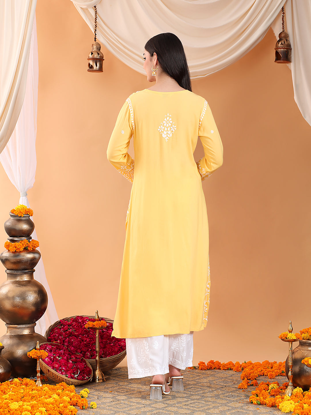 Maya Chikankari Rayon V-neck Straight Kurta