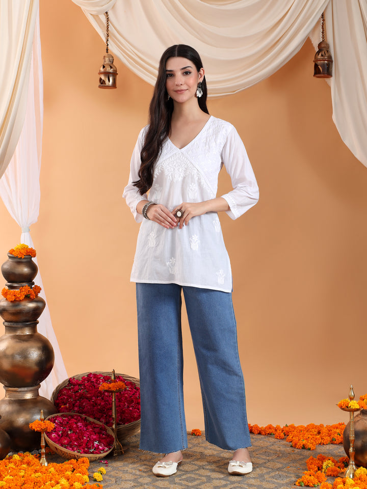 Nitya Chikankari White V-neck Cotton Short Kurti