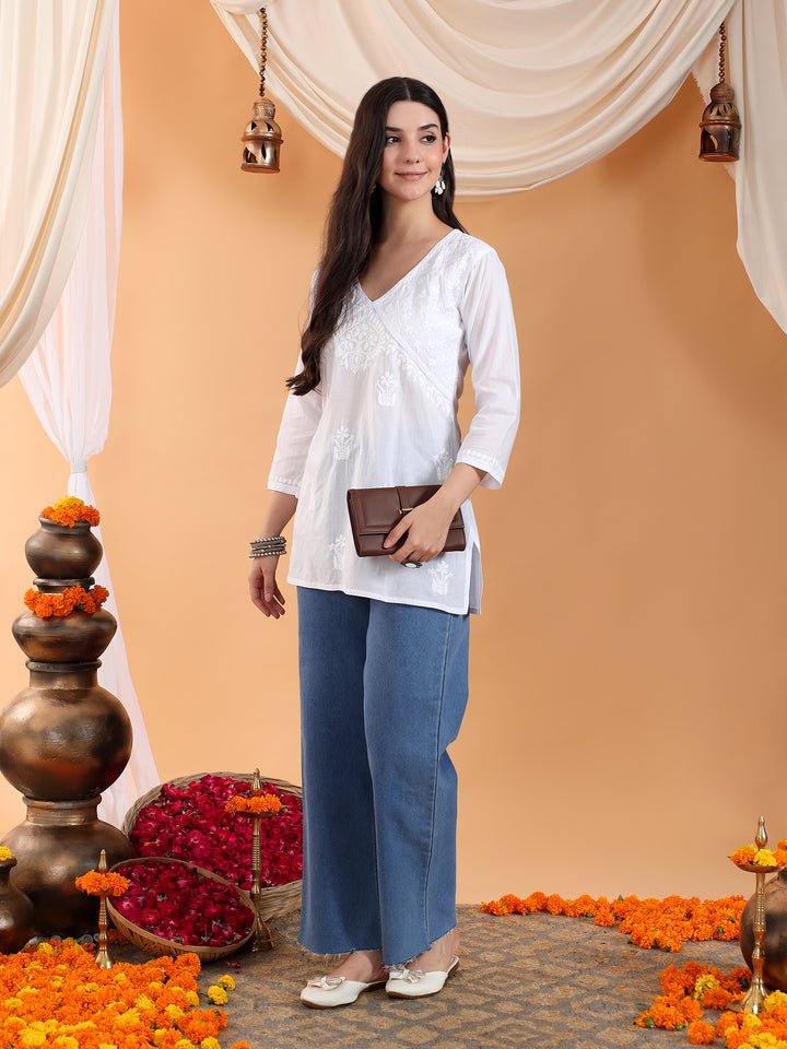 Nitya Chikankari White V-neck Cotton Short Kurti