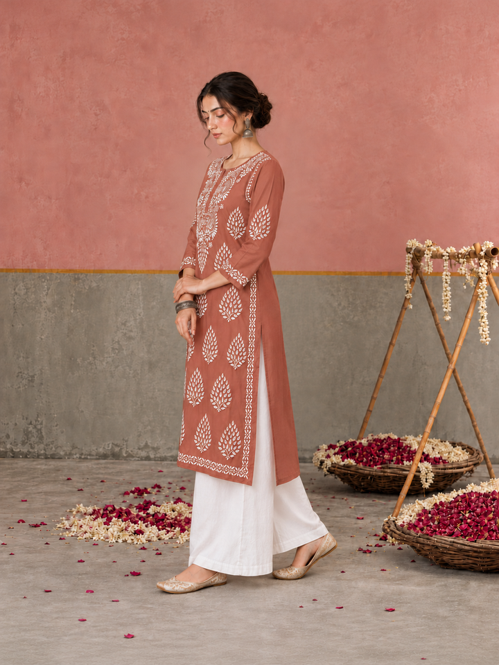Nazm Chikankari Rayon Straight Kurta