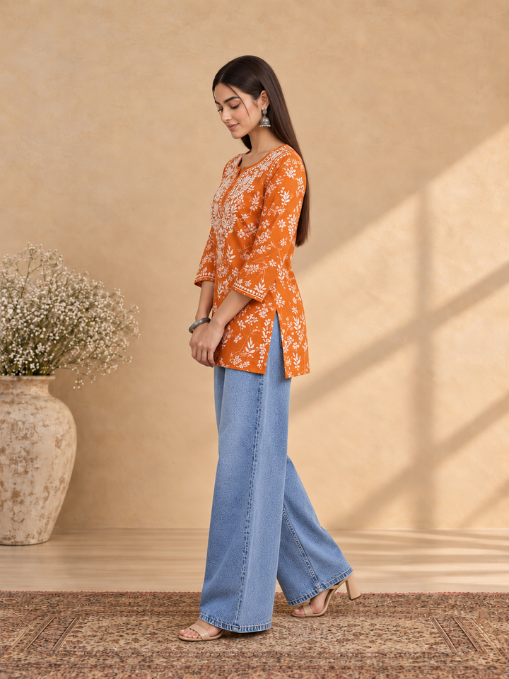 Zeba Chikankari Mulmul Short Kurti