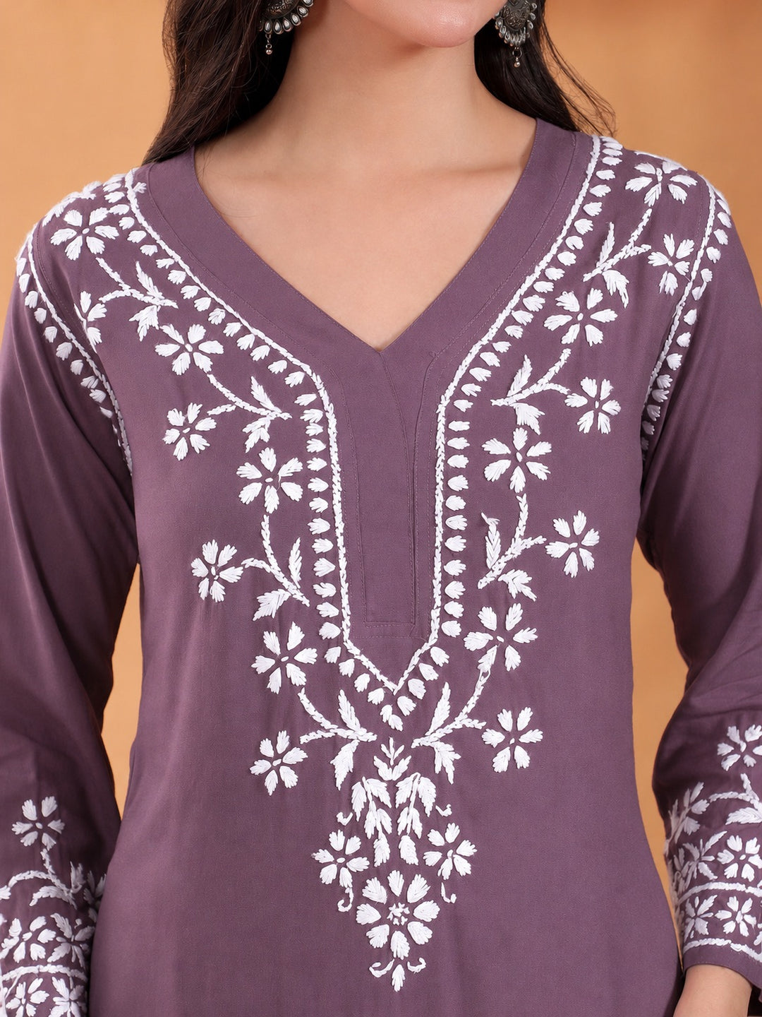 Maya Chikankari Rayon V-neck Straight Kurta