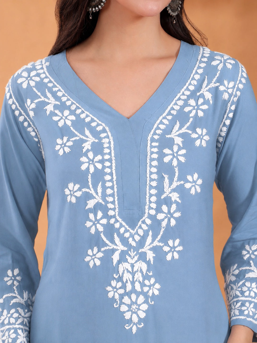 Maya Chikankari Rayon V-neck Straight Kurta