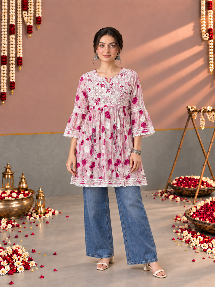 Dhara Mulmul Chikankari Printed Short Gown
