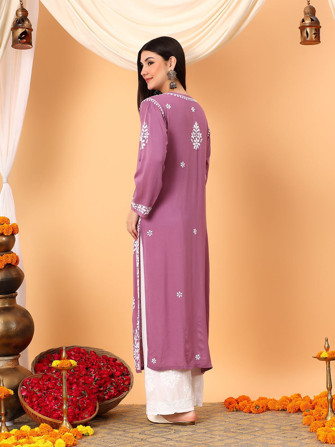 Rekha Modal Chikankari Premium Straight Kurta