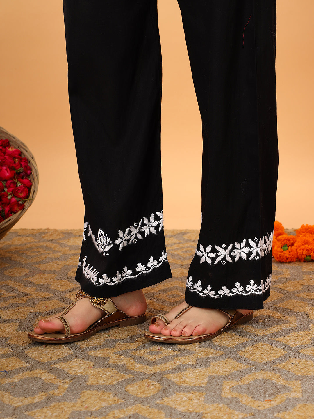 Ruhi Cotton Chikankari Co-ord Set