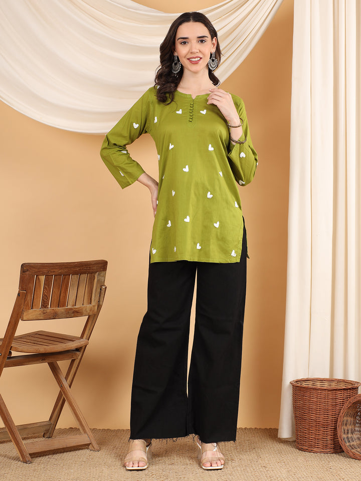 sitara cotton short kurti chikankari kurti for women Handcrafted Lucknowi Chikankari Cotton Short Kurti for Women – Intricate floral embroidery on ivory cotton with semi-sheer georgette sleeves.