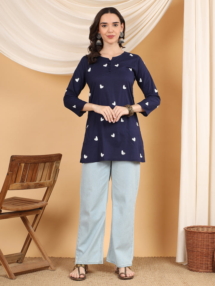 sitara Chikankari Cotton Short Kurti for Women – Handcrafted Lucknowi Chikan Kurta in Ivory with Floral Embroidery