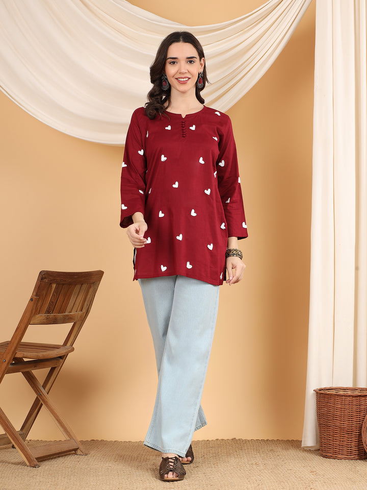 sitara Chikankari Cotton Short Kurti for Women – Handcrafted Lucknowi Chikan Kurta in Ivory with Floral Embroidery