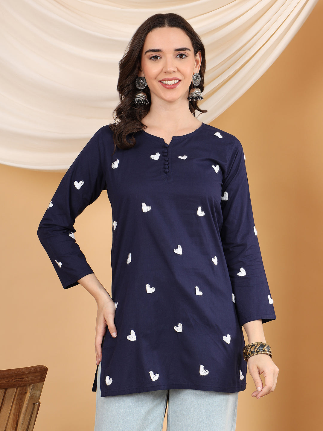 sitara Chikankari Cotton Short Kurti for Women – Handcrafted Lucknowi Chikan Kurta in Ivory with Floral Embroidery