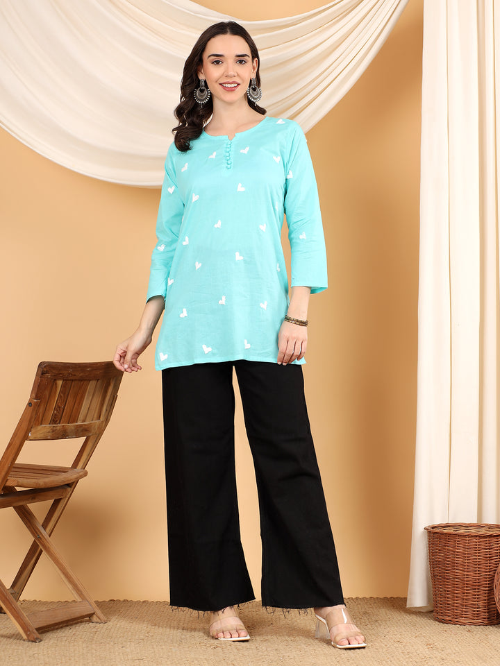 sitara Chikankari Cotton Short Kurti for Women – Handcrafted Lucknowi Chikan Kurta in Ivory with Floral Embroidery