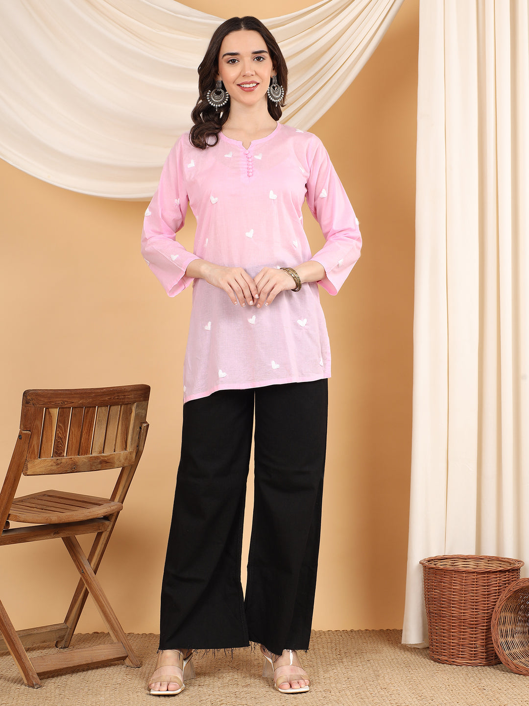 sitara Chikankari Cotton Short Kurti for Women – Handcrafted Lucknowi Chikan Kurta in Ivory with Floral Embroidery