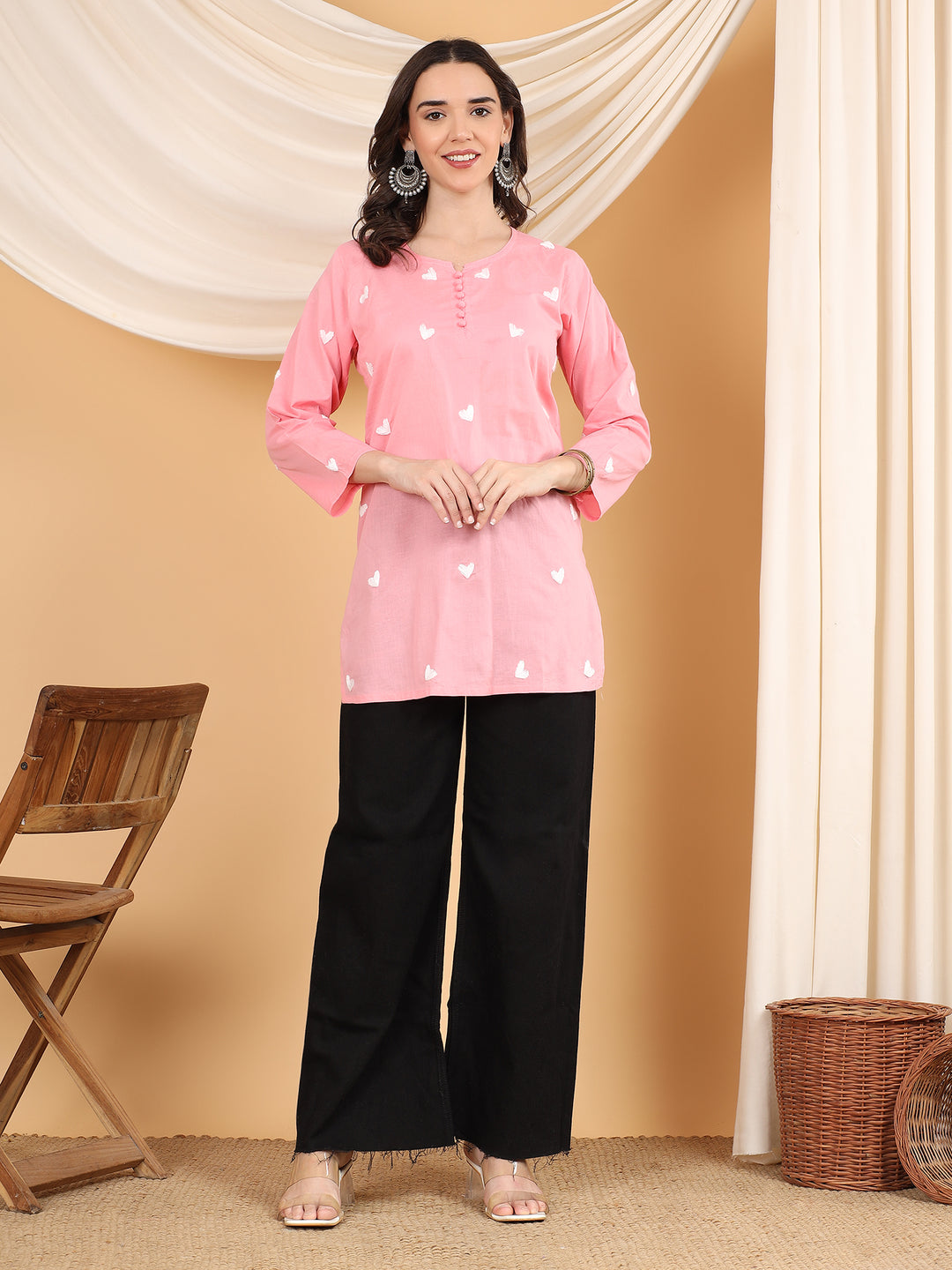 sitara Chikankari Cotton Short Kurti for Women – Handcrafted Lucknowi Chikan Kurta in Ivory with Floral Embroidery