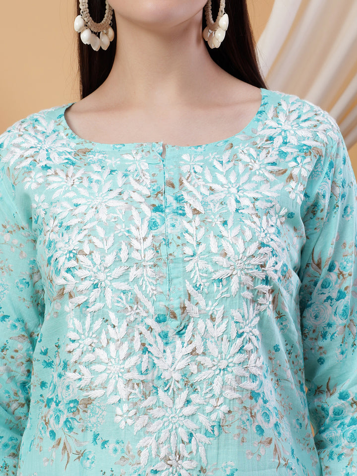 Chikankari kurta for women