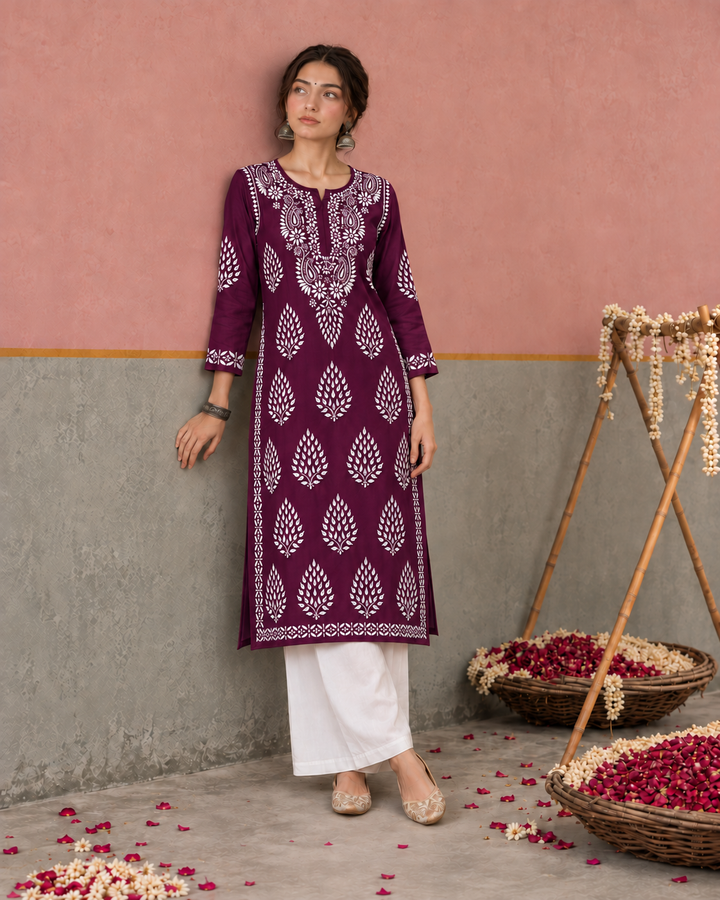 Nazm Chikankari Rayon Straight Kurta