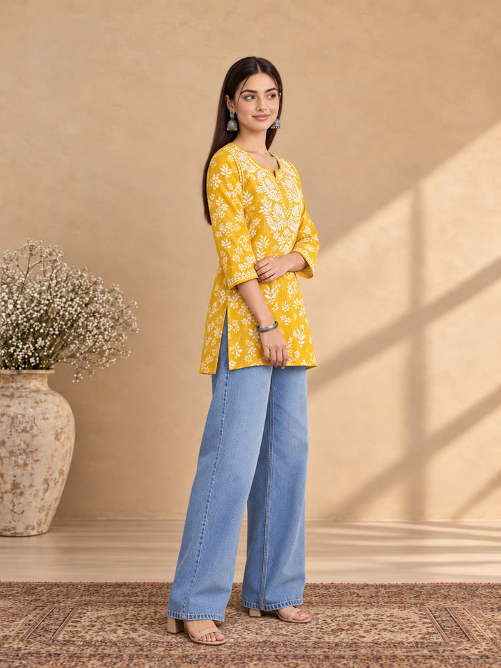 Zeba Chikankari Mulmul Short Kurti