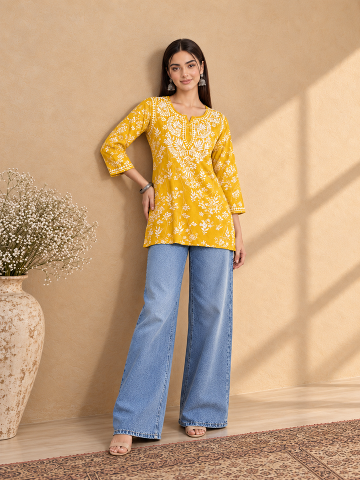 Zeba Chikankari Mulmul Short Kurti