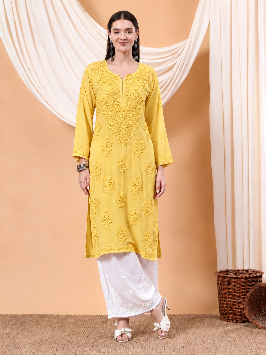 Heer Chikankari Modal Straight Kurta